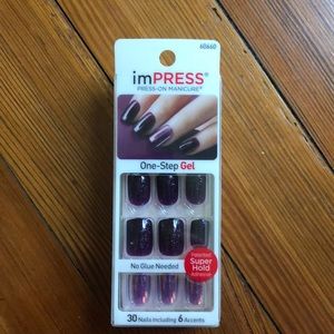 imPRESS Press-on Manicure
